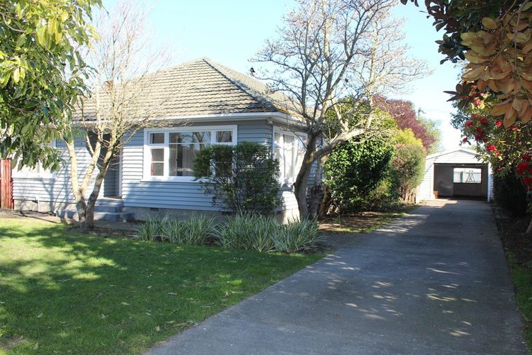 Photo of property in 53 Glenfield Crescent, Mairehau, Christchurch, 8052