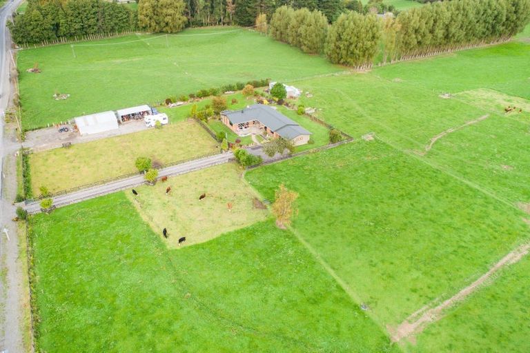 Photo of property in 1107 Saddle Road, Ashhurst, 4810