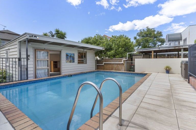 Photo of property in 4/9 Lillington Road, Remuera, Auckland, 1050