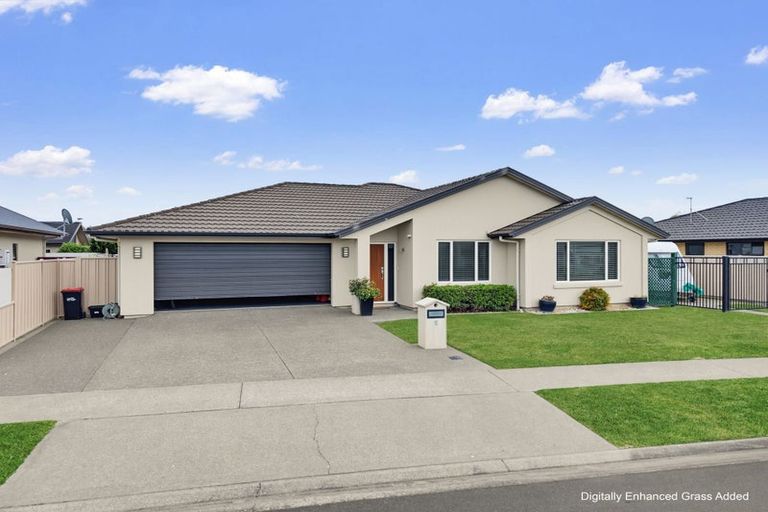 Photo of property in 5 Pania Place, Poraiti, Napier, 4112