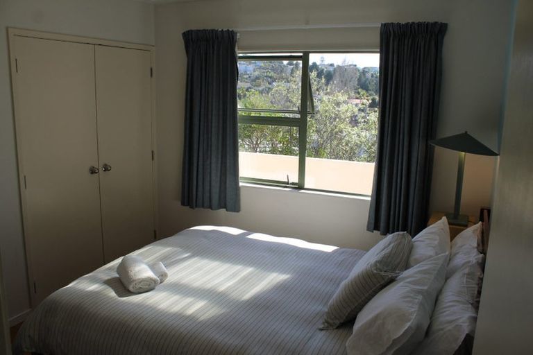 Photo of property in 20 Greenridge Court, Glenfield, Auckland, 0629