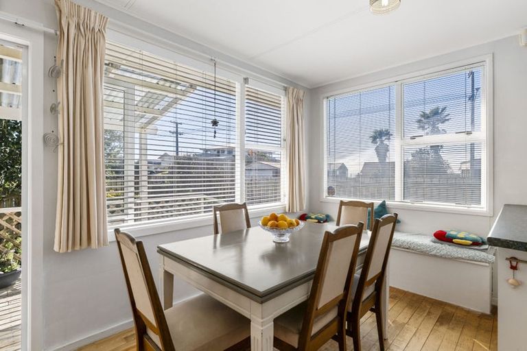 Photo of property in 356 Pukehina Parade, Pukehina, Te Puke, 3189