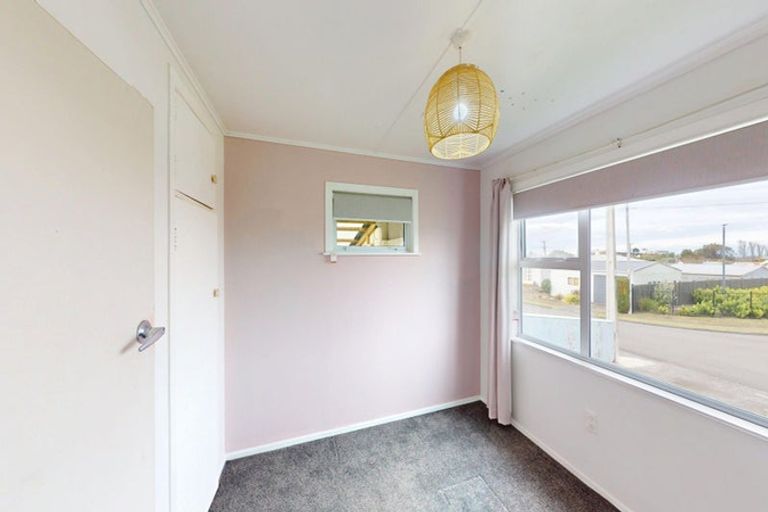 Photo of property in 4 Arundel Place, Springvale, Whanganui, 4501