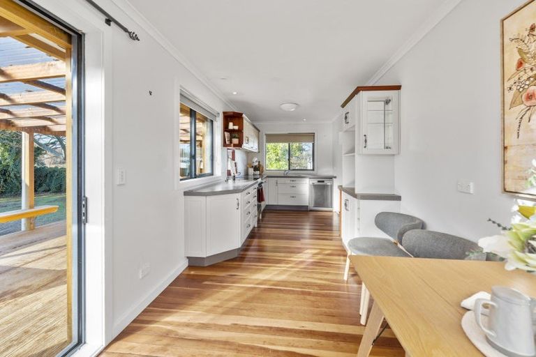 Photo of property in 6 Titoki Place, Pomare, Rotorua, 3015