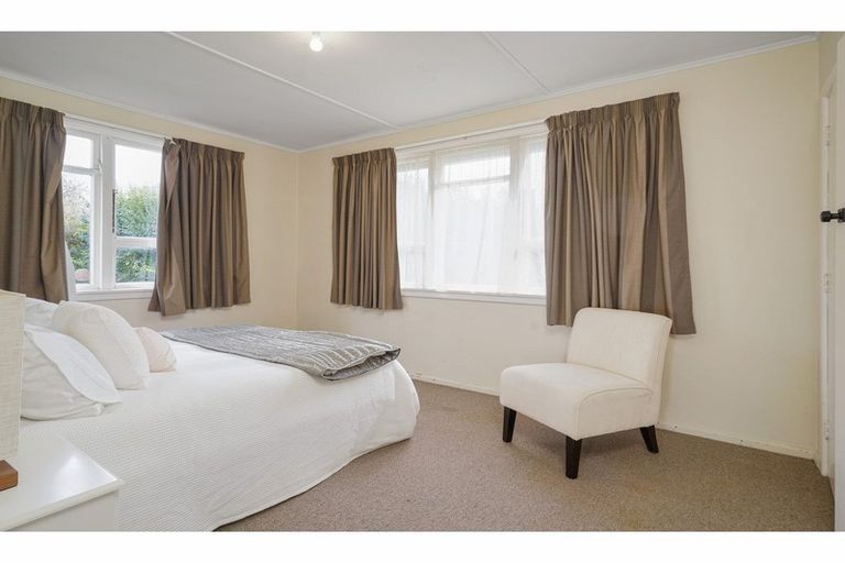 Photo of property in 27 Morley Street, Bryndwr, Christchurch, 8053