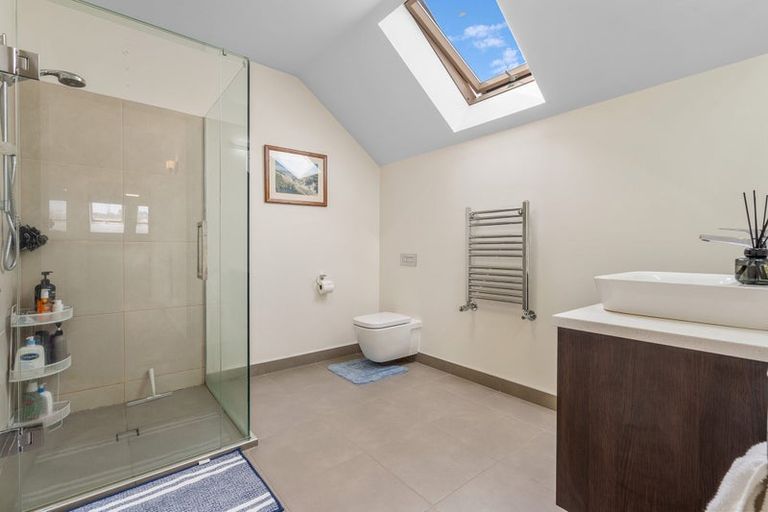 Photo of property in 100 Wingatui Road, Mosgiel, 9024