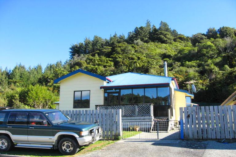 Photo of property in 246 Marsden Road, Greymouth, 7805