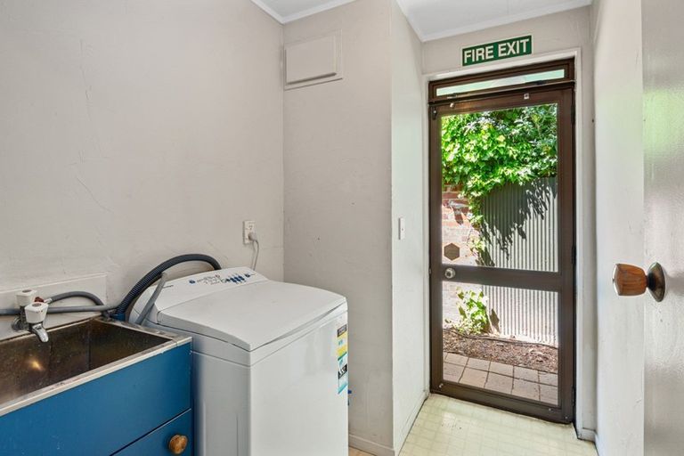 Photo of property in 1/10 Lindores Street, Addington, Christchurch, 8024