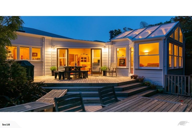 Photo of property in 19a Everton Terrace, Kelburn, Wellington, 6012