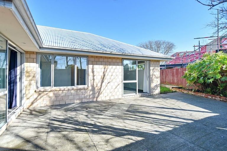 Photo of property in 679a Gloucester Street, Linwood, Christchurch, 8062