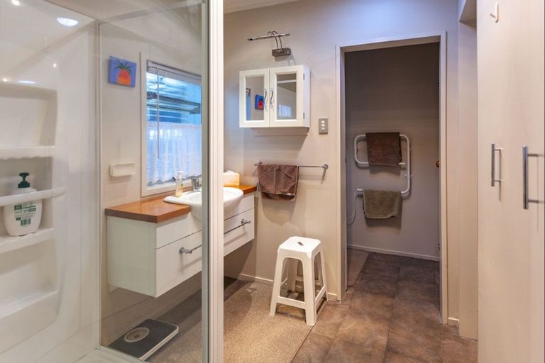 Photo of property in 11a Sapphire Crescent, Tairua, 3508