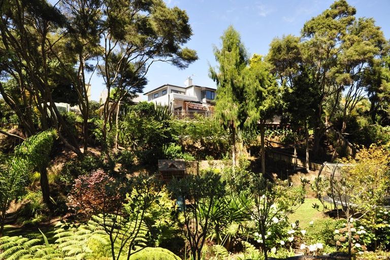 Photo of property in 29a Wicklam Lane, Greenhithe, Auckland, 0632