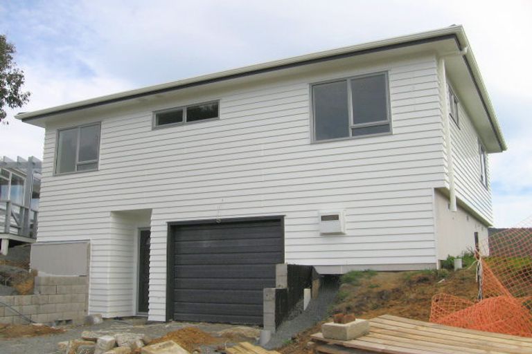 Photo of property in 22a Bartlett Grove, Tawa, Wellington, 5028