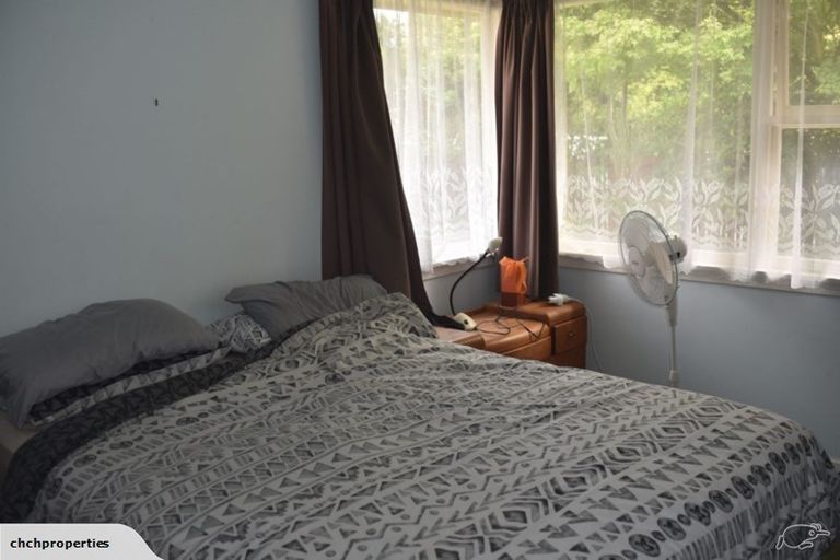 Photo of property in 151 Avonhead Road, Avonhead, Christchurch, 8042