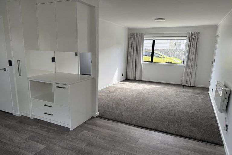 Photo of property in 1/21 Heretaunga Street, Petone, Lower Hutt, 5012