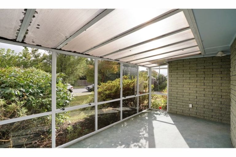 Photo of property in 3 Delph Street, Avonhead, Christchurch, 8042