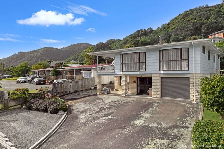 Photo of property in 5/1 Angle Street, Picton, 7220