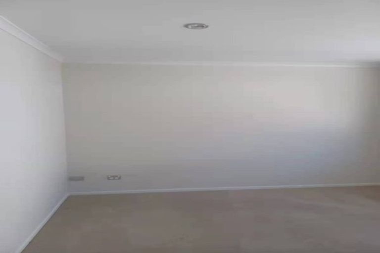 Photo of property in 43a Gibraltar Street, Howick, Auckland, 2014