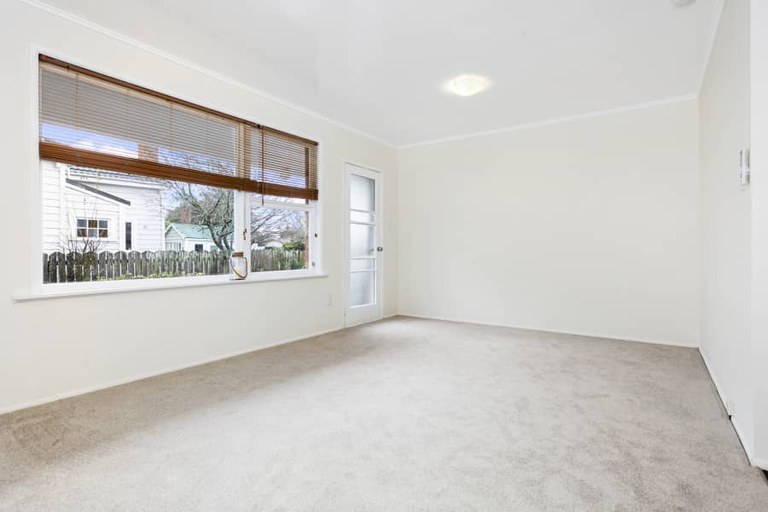 Photo of property in 43b Hamilton Road, Cambridge, 3434