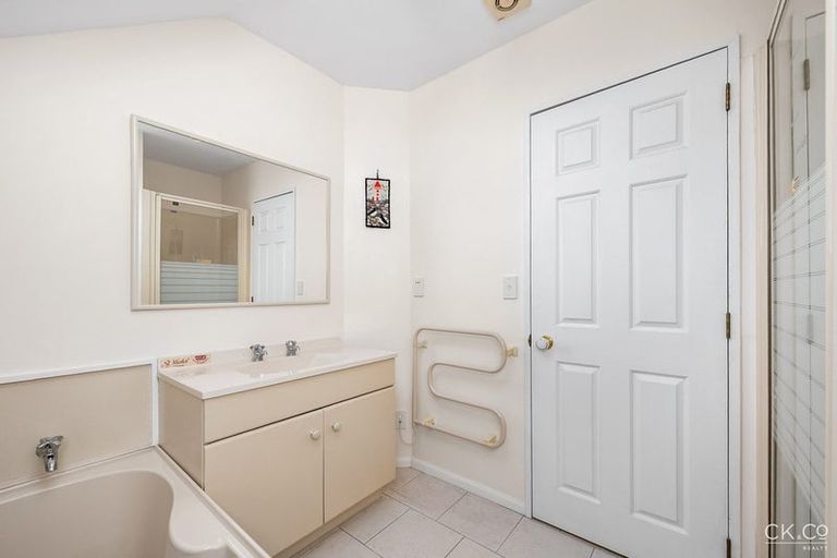 Photo of property in 7 Mahoe Street, Hutt Central, Lower Hutt, 5010