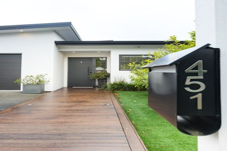 Photo of property in 451 College Street, Hokowhitu, Palmerston North, 4410