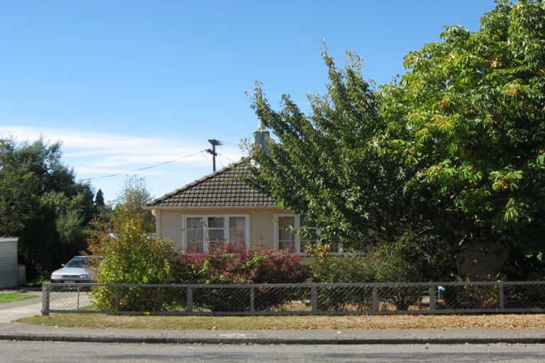 Photo of property in 67 Peel Street, Geraldine, 7930