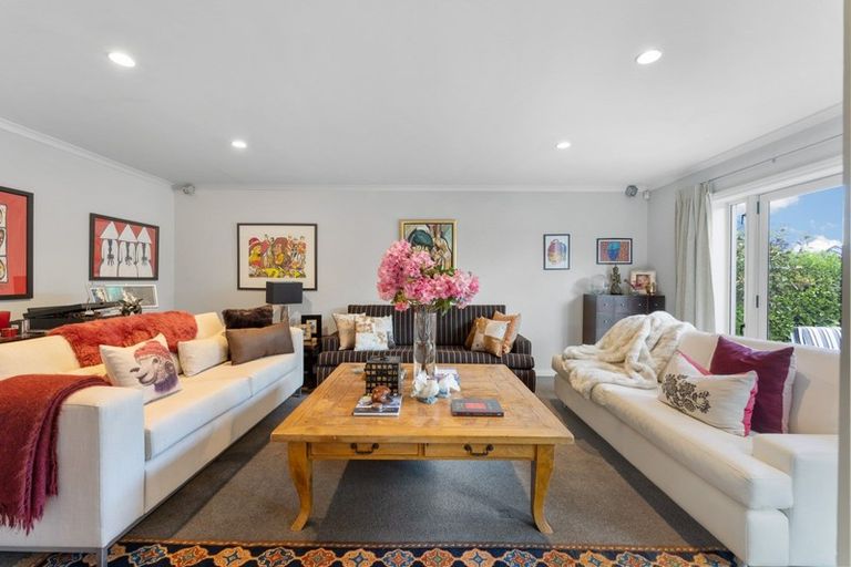 Photo of property in 30a Waiwetu Street, Fendalton, Christchurch, 8052