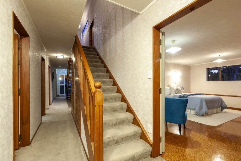 Photo of property in 10 Nuhaka Place, Paraparaumu Beach, Paraparaumu, 5032