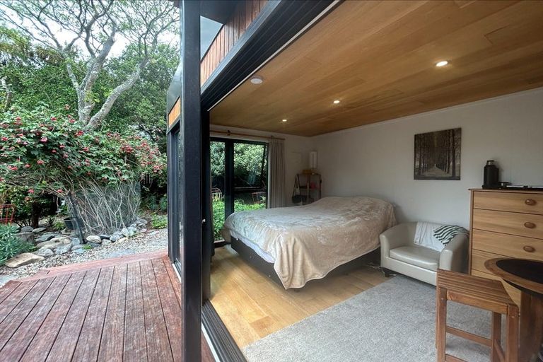 Photo of property in 43 Tahunanui Drive, Tahunanui, Nelson, 7011