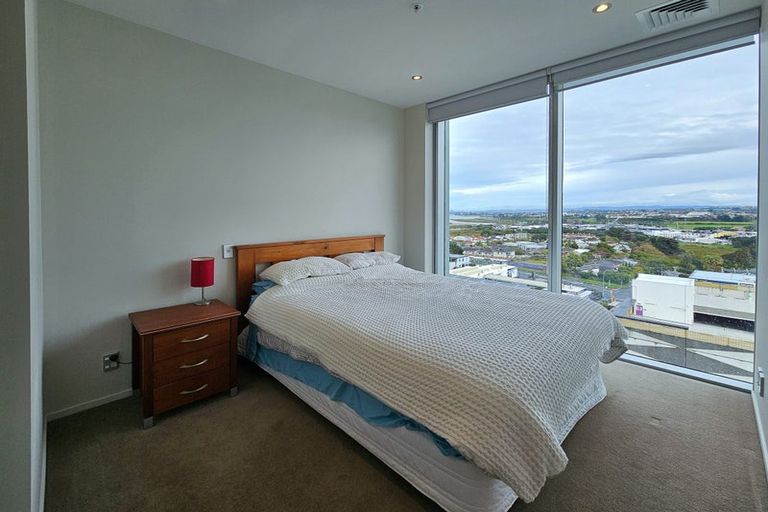 Photo of property in Sentinel Apartments, 1005/3 Northcroft Street, Takapuna, Auckland, 0622