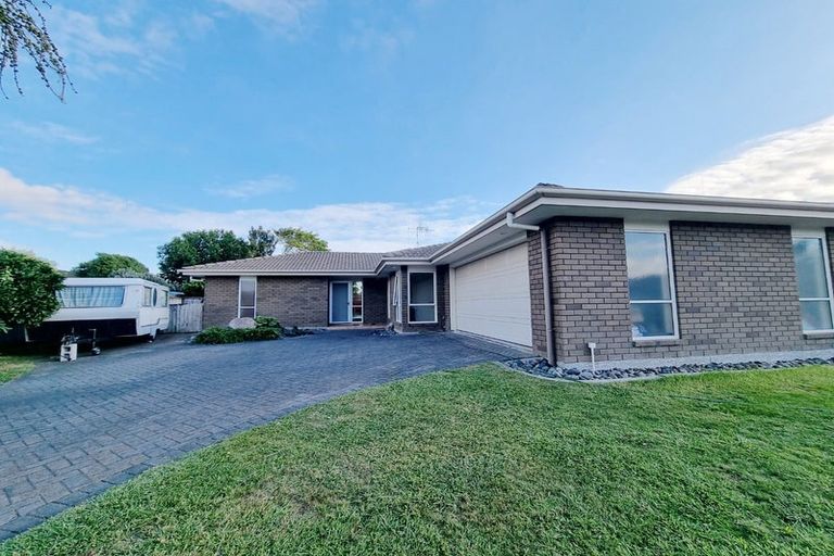 Photo of property in 8 Grosvenor Place, Rototuna, Hamilton, 3210