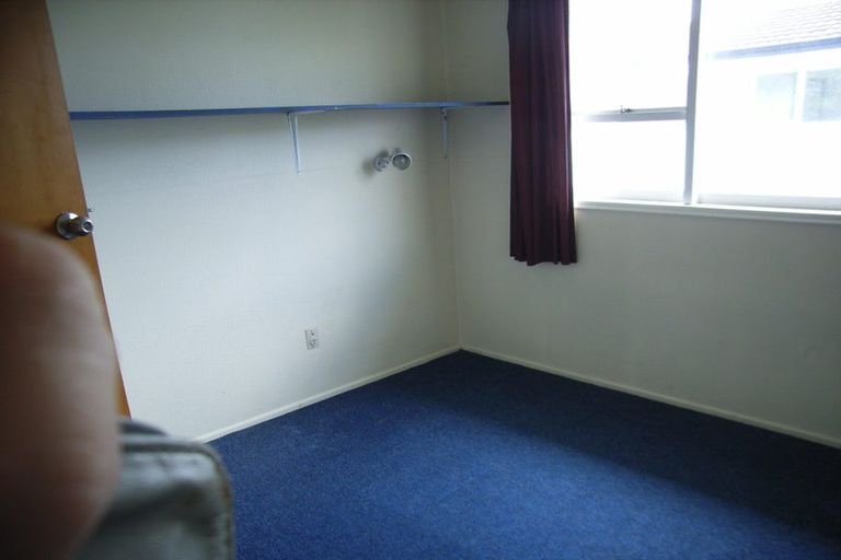 Photo of property in 2/25 Brockworth Place, Riccarton, Christchurch, 8011