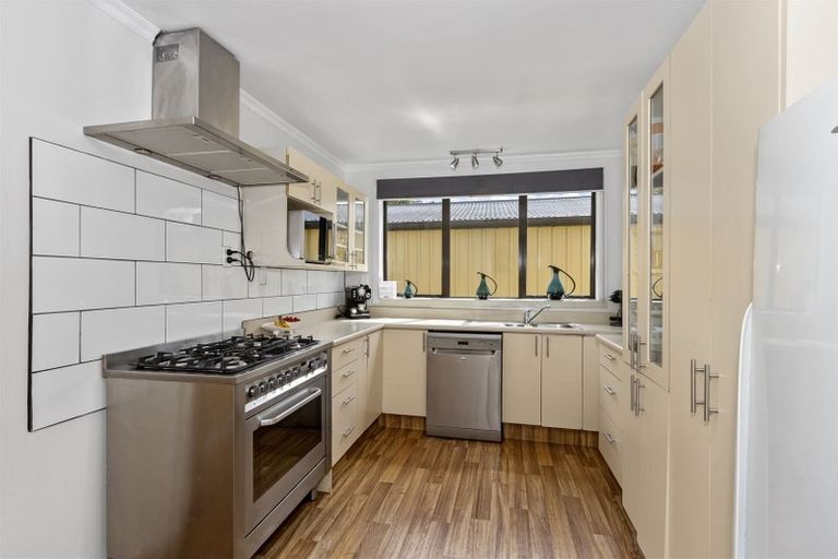 Photo of property in 10 Brixton Street, Islington, Christchurch, 8042