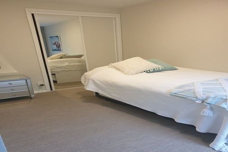 Photo of property in 76 Mount Pleasant Road, Mount Pleasant, Christchurch, 8081