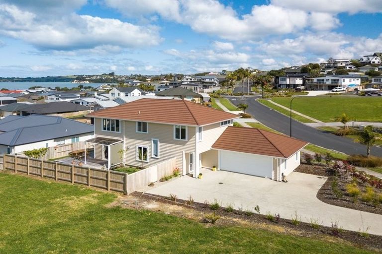 Photo of property in 41 Aurora Avenue, Snells Beach, 0920