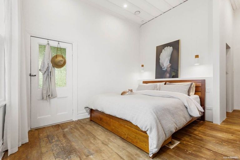 Photo of property in 4 Cardiff Street, Pukekohe, 2120