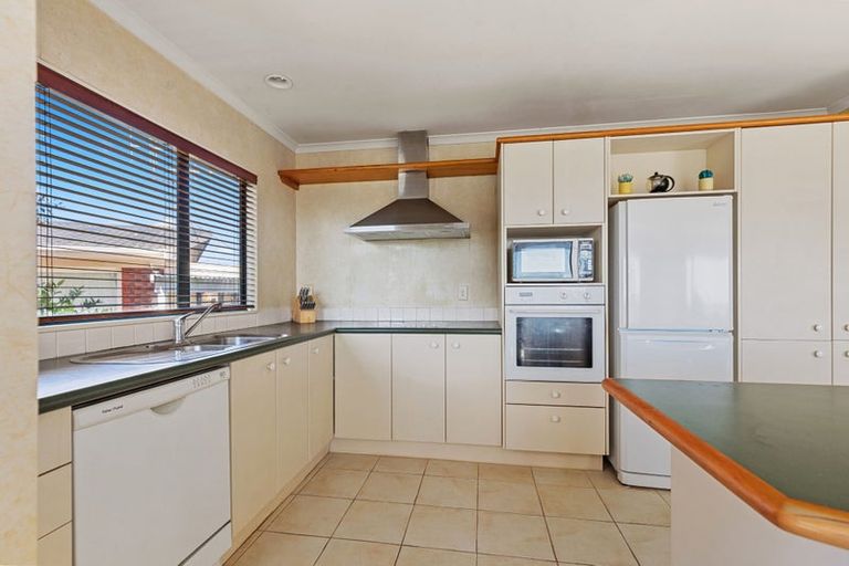Photo of property in 6 Hairini Street, Hairini, Tauranga, 3112