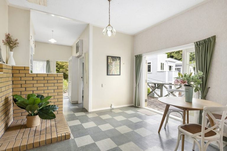 Photo of property in 18 Bruce Avenue, Brooklyn, Wellington, 6021