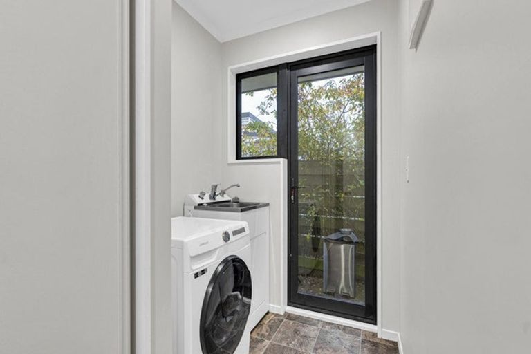 Photo of property in 72 Bower Avenue, New Brighton, Christchurch, 8083