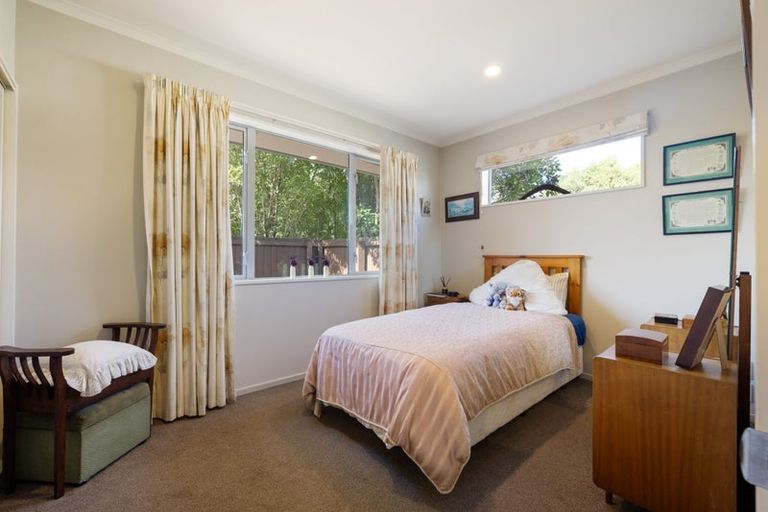 Photo of property in 4/194 Waimairi Road, Ilam, Christchurch, 8041