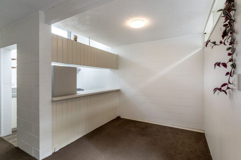 Photo of property in 7/18 Commodore Drive, Lynfield, Auckland, 1042