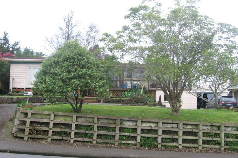 Photo of property in 12 Boundary Road, Opaheke, Papakura, 2113