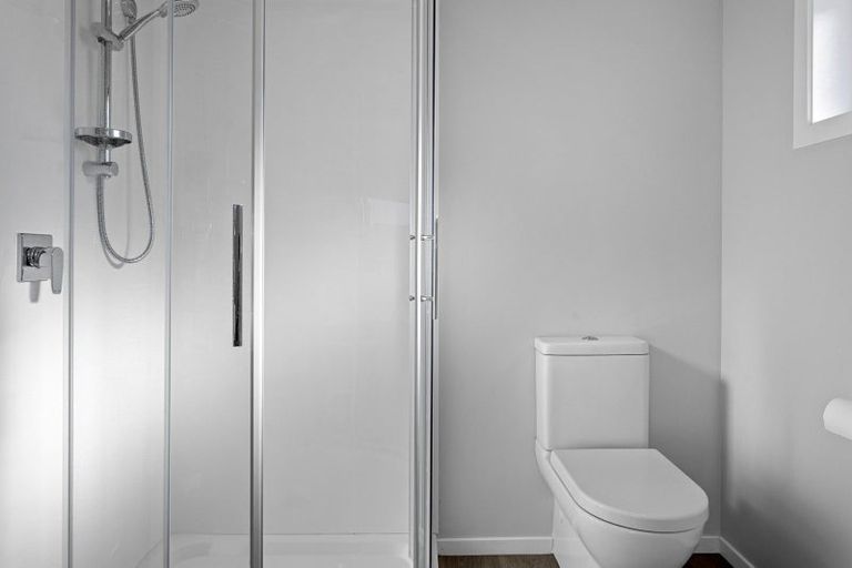 Photo of property in 15 Johnson Avenue, Amberley, 7410