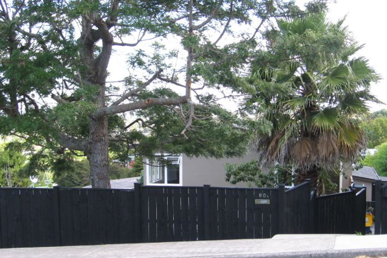 Photo of property in 1/80 Seaview Road, Castor Bay, Auckland, 0620