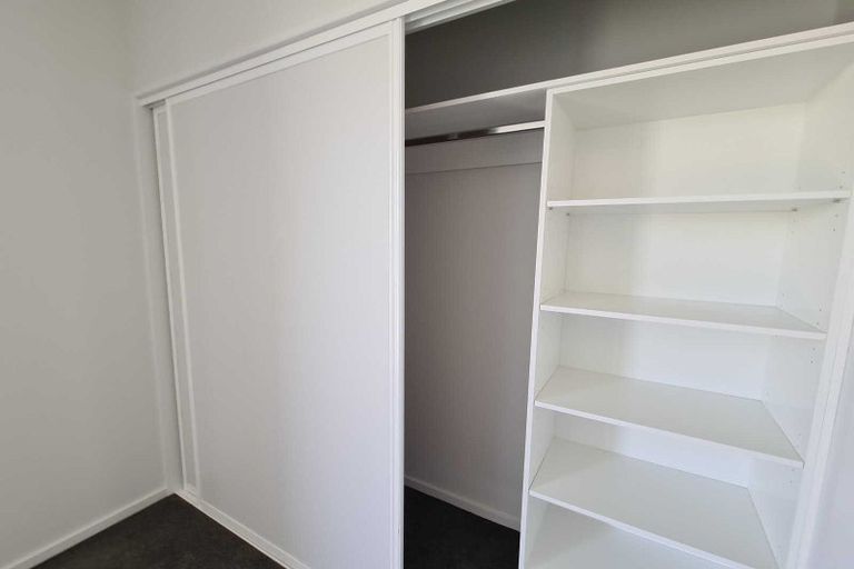 Photo of property in 2/27 New Brighton Road, Shirley, Christchurch, 8061