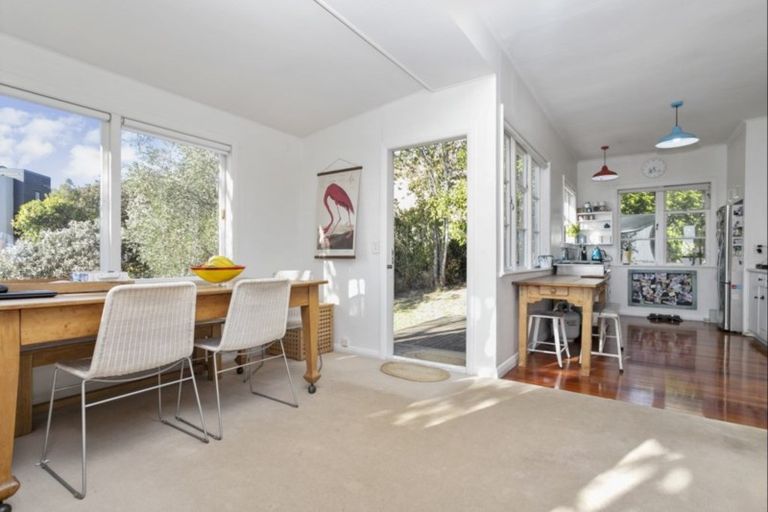 Photo of property in 23 Grace Street, Orakei, Auckland, 1071
