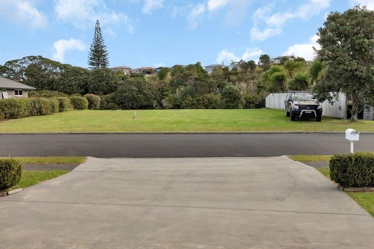 Photo of property in 32 Freyberg Road, Ruawai, 0530