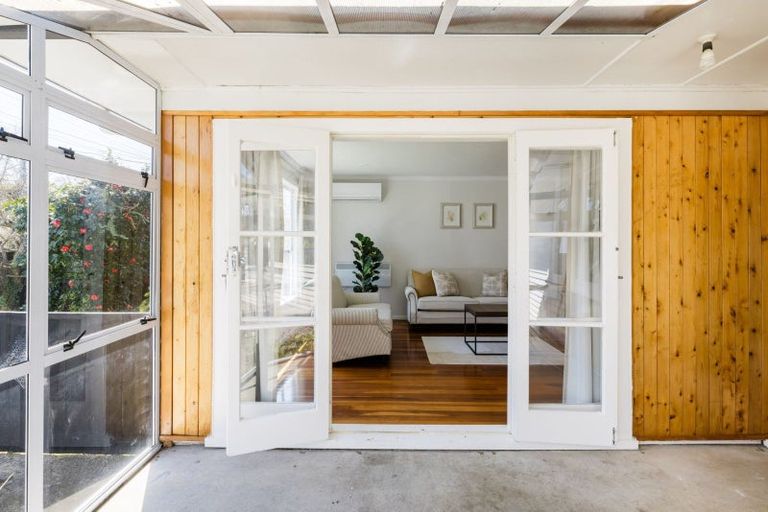 Photo of property in 60 Southsea Crescent, Silverdale, Hamilton, 3216