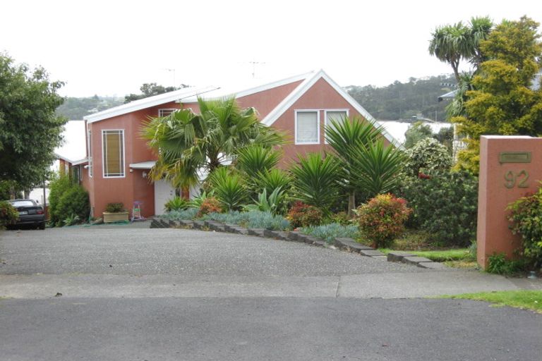 Photo of property in 92 The Terrace, Herald Island, Auckland, 0618