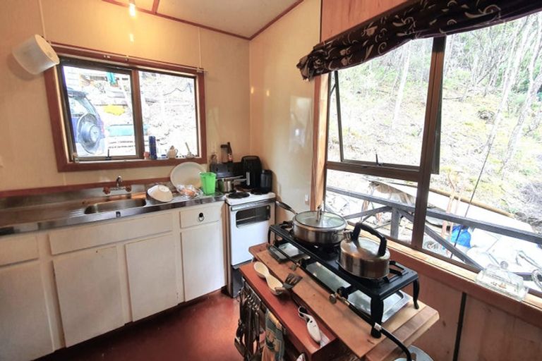 Photo of property in 48 Schoolhouse Bay Road, Kawau Island, 0920